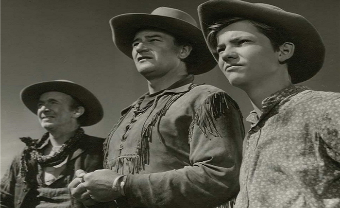 The Struggles of Hondo: John Wayne’s Stormy Temperament and the Harsh Realities of Filming